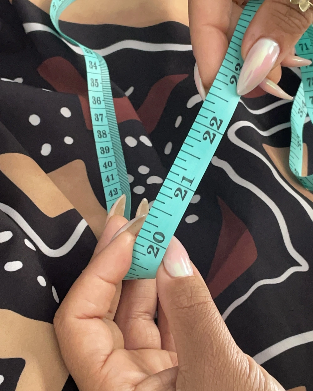 Custom garment measurement and fabric process